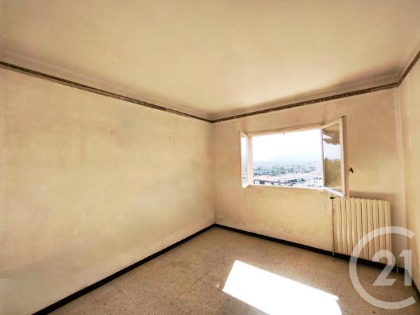 Maison à vendre  5 pièces - 152,85 m 2   LA GARDE  - 83
