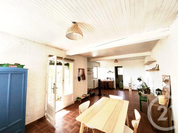 Maison à vendre  5 pièces - 152,85 m 2   LA GARDE  - 83