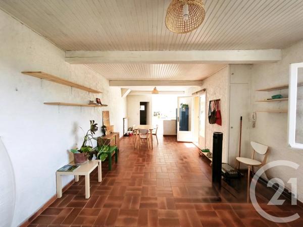 Maison à vendre  5 pièces - 152,85 m 2   LA GARDE  - 83