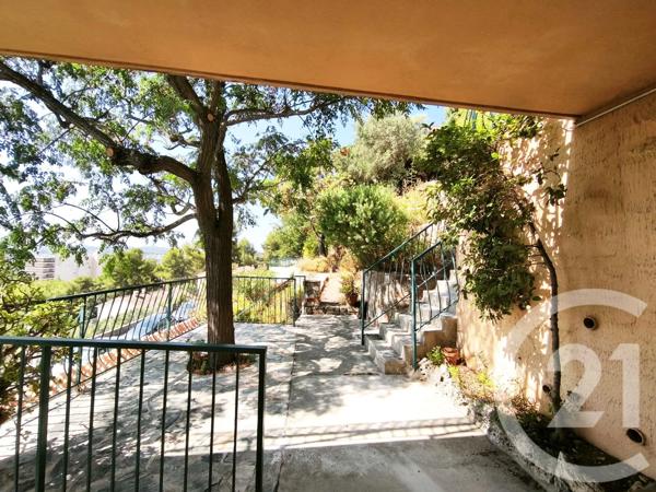 Maison à vendre  5 pièces - 152,85 m 2   LA GARDE  - 83