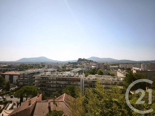 Maison à vendre  5 pièces - 152,85 m 2   LA GARDE  - 83