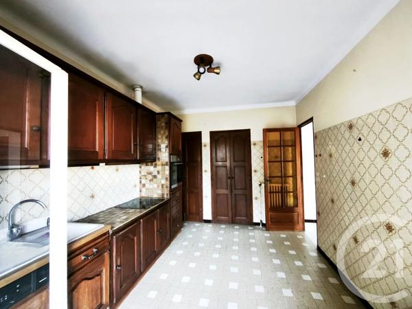 Maison à vendre  5 pièces - 152,85 m 2   LA GARDE  - 83
