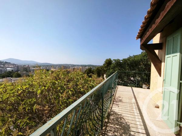 Maison à vendre  5 pièces - 152,85 m 2   LA GARDE  - 83