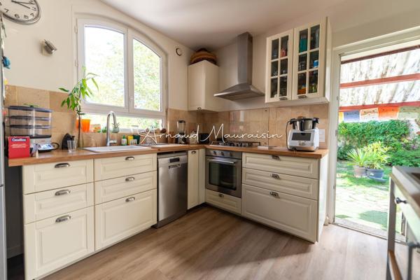 Belle maison pleine de charme sur joli terrain !