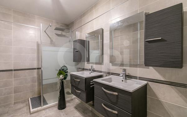 Maison à vendre    6 pièces • 195,18 m2 Sucy-en-Brie