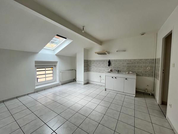 APPARTEMENT - 4 pièces - 128.12 m2