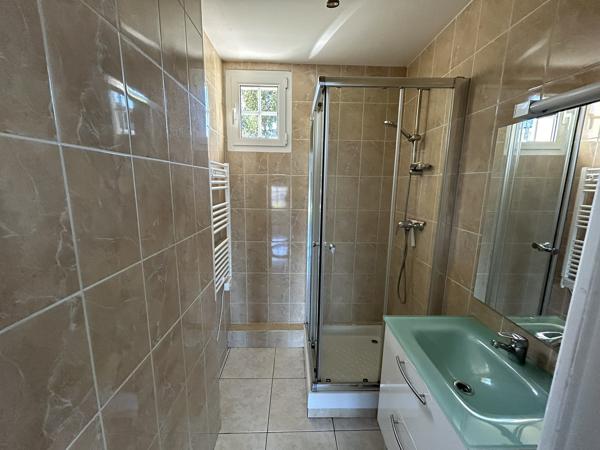 Beau duplex 60 m² avec balcon et grand garage fermé