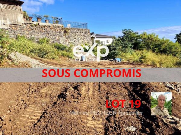 Saint-Leu / Terrains à bâtir avec vue mer