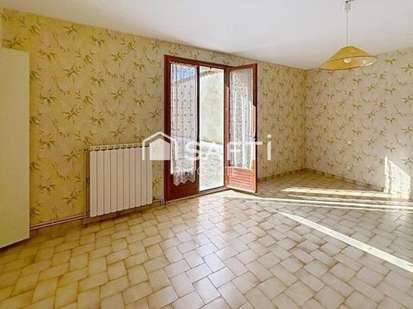 Belle maison à fort potentiel!!