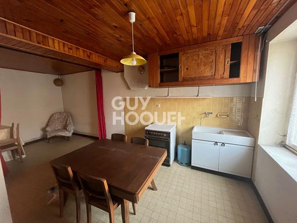 Maison à vendre à Saint Alban de Roche - à rénover