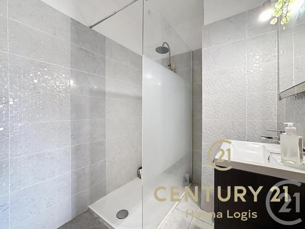 Appartement F2 à vendre  2 pièces - 60,10 m 2   ANTIBES  - 06