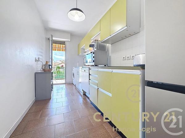Appartement F2 à vendre  2 pièces - 60,10 m 2   ANTIBES  - 06