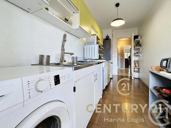 Appartement F2 à vendre  2 pièces - 60,10 m 2   ANTIBES  - 06