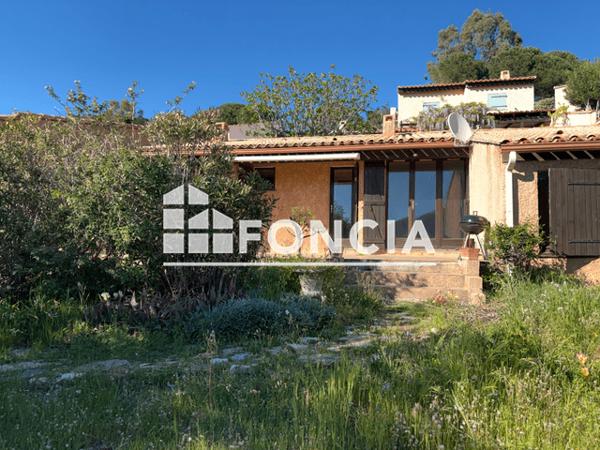 Location Maison 3 pièces 47 m² - 10 LES MAS DE LA CHESNAIE La Londe Les Maures 83250