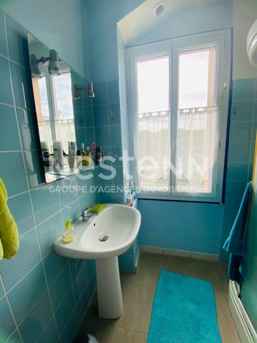 Maison de ville de 124 m² dans le bourg de Châtelaudren