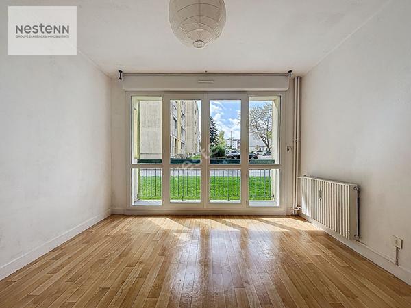 Appartement - 3 pièces - 65 m² - QUIMPER - KERMOYSAN