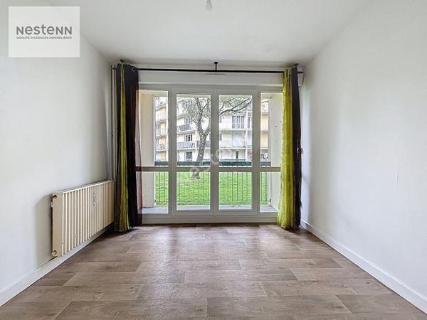Appartement - 3 pièces - 65 m² - QUIMPER - KERMOYSAN