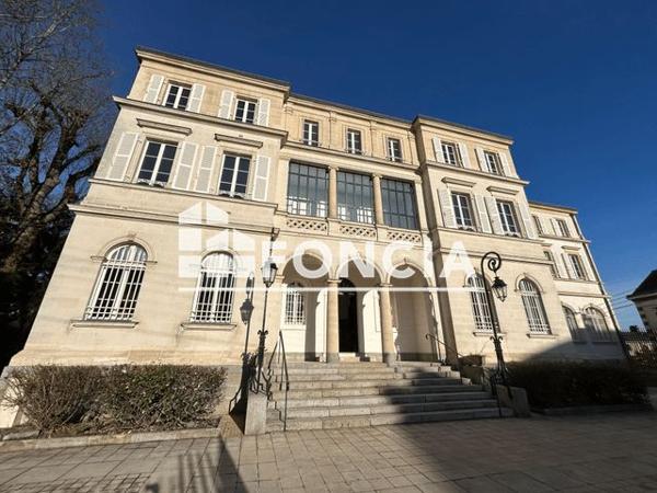 Location Appartement 2 pièces 58.5 m² - 44 - 46 RUE DE BRETAGNE Laval 53000