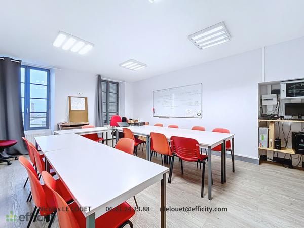 Immeuble 12 pièces - 237 m²