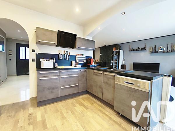 Maison à vendre 6 pièces 154 m² Claye-Souilly