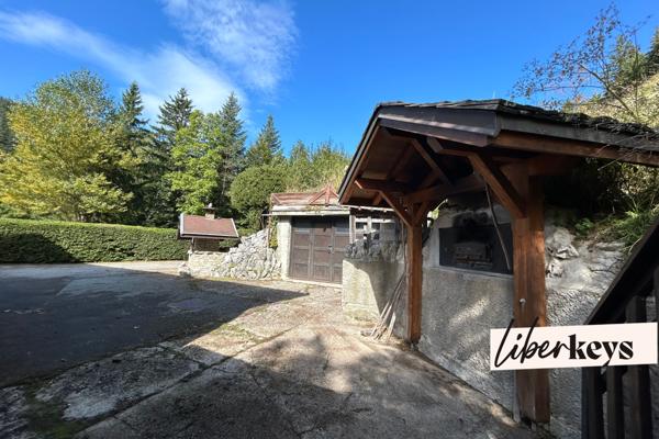 Maison 6 pièces + cuisine- Gros potentiel aménagement/construction -  Villard de Lans