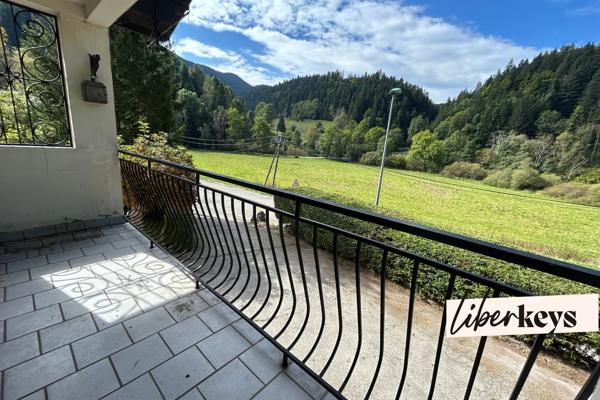 Maison 6 pièces + cuisine- Gros potentiel aménagement/construction -  Villard de Lans