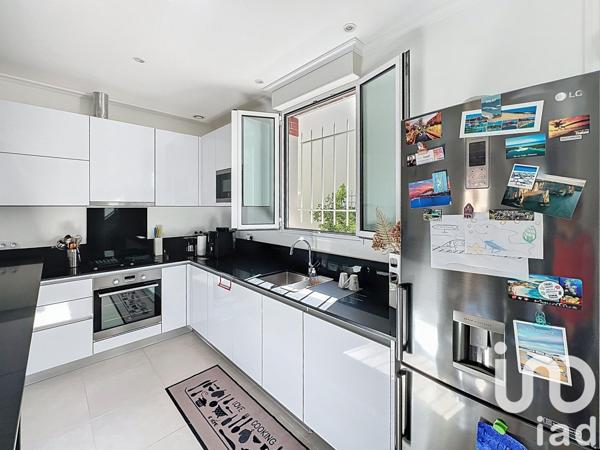Maison 4 pièces de 104 m² à Sceaux (92330)