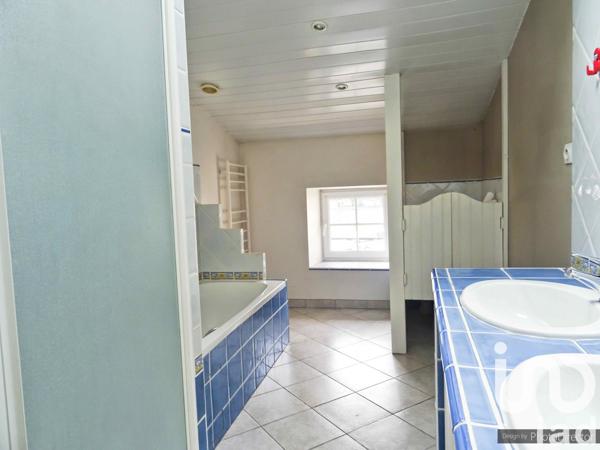 Maison à vendre 7 pièces 142 m² Saint-Rémy