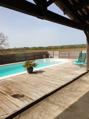 Maison à vendre 7 pièces de 146 m²