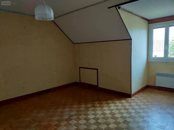Achat - Maison | Pavillon Luché-Pringé 72800 5 pièces 108 m 2 1078 m 2
