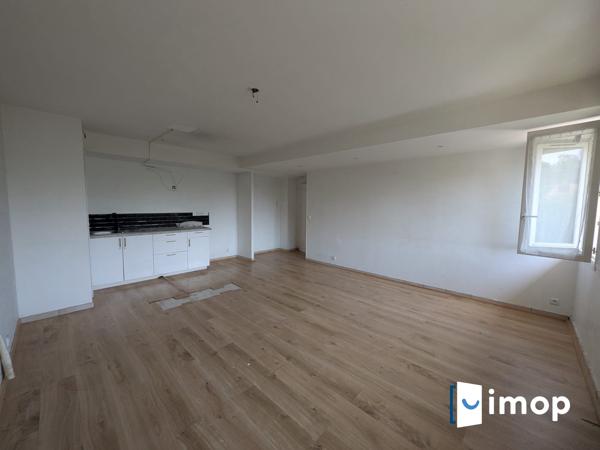 Appartement 3 chambres lumineux et calme avec parking