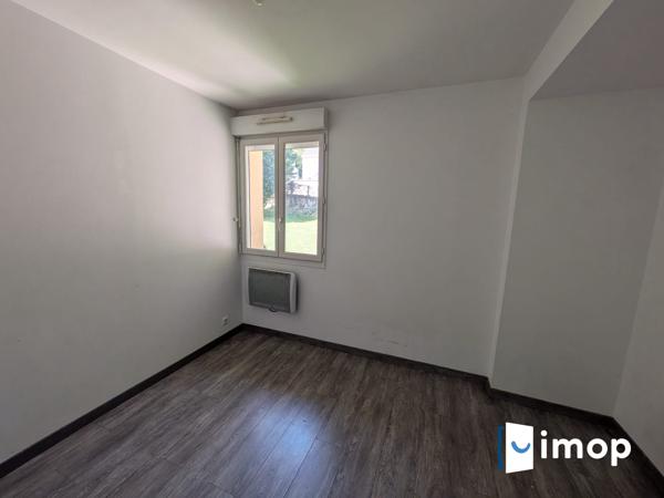 Appartement 3 chambres lumineux et calme avec parking