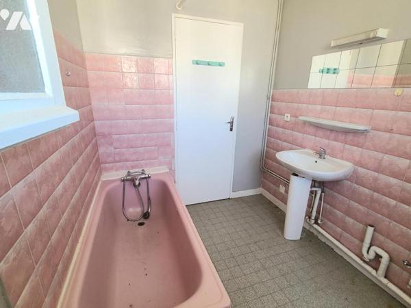 Pierrelatte, Appartement avec Garage.