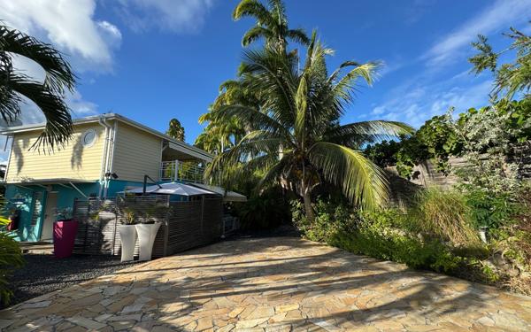 Maison à vendre    3 pièces • 71 m2 Saint-François