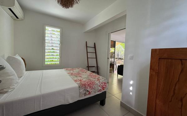 Maison à vendre    3 pièces • 71 m2 Saint-François