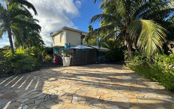 Maison à vendre    3 pièces • 71 m2 Saint-François