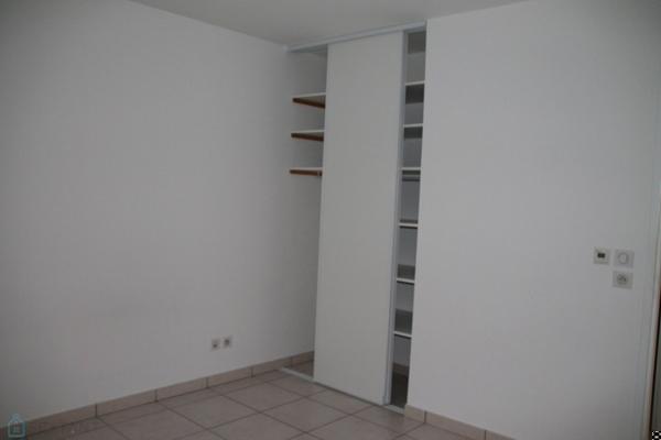 BEL APPARTEMENT 2 PIECES TERRASSE ET GARAGE