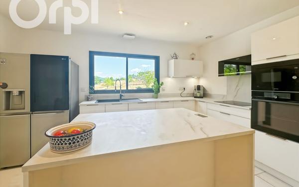 Maison à vendre    4 pièces •  Labégude