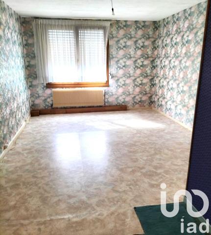 Maison 4 pièces de 95 m² à Neuf-Mesnil (59330)