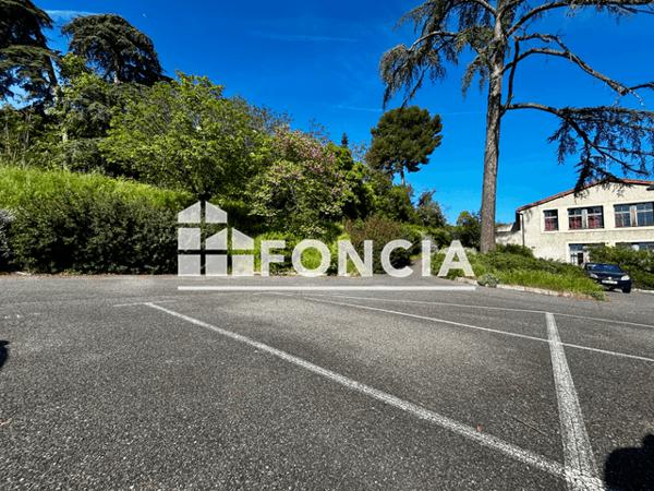 Location Parking - 39 AV FABRE D'EGLANTINE Limoux 11300