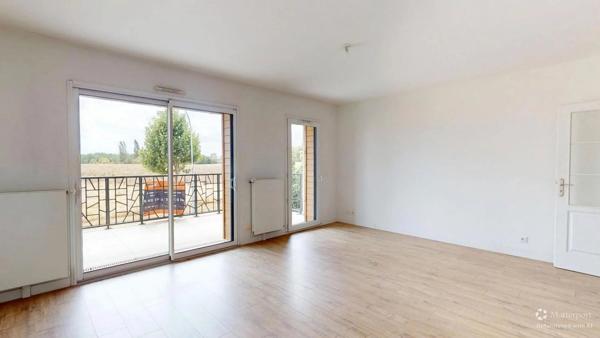 Location                                                      Appartement
                        
                     3 pièces                      72 m2                     à Chartres