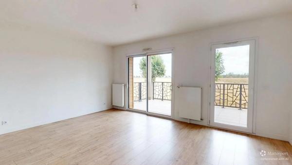 Location                                                      Appartement
                        
                     3 pièces                      72 m2                     à Chartres