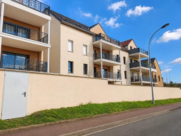 Location                                                      Appartement
                        
                     3 pièces                      72 m2                     à Chartres