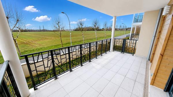 Location                                                      Appartement
                        
                     3 pièces                      72 m2                     à Chartres