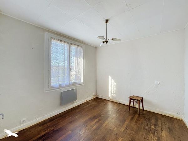 Maison à vendre 70 119 € Roussines 4 p 73 m² DPE G