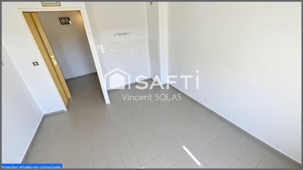 Appartement Studio Meublé de 18m² + Cour + Parking à 200m Plage !