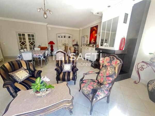 Talence maison indépendante sur une parcelle de 830m² avec garage de 35 m² et studio