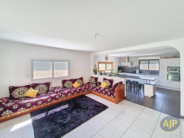 Vente maison Montaigu : 374 000 € - AJP Immobilier Montaigu