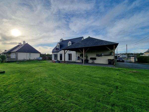 LIFFRÉ - MAISON de 111m² habitable, 1034m² de parcelle, 6 pièces, 4 chambres dont une suite parentale au rez-de-chaussée