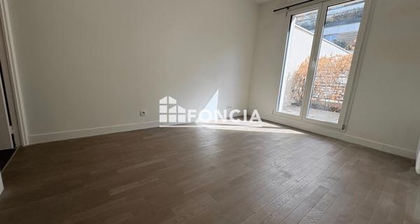 Location Appartement 2 pièces 42.54 m² - Suresnes 92150